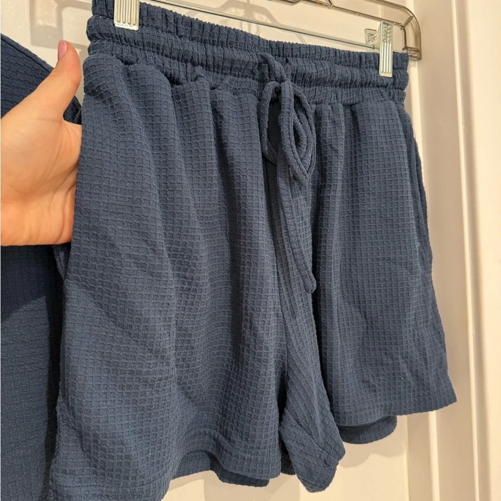 Target Navy Blue Short Sleeve Top and Drawstring Shorts Pajama Set - Picture 2 of 4